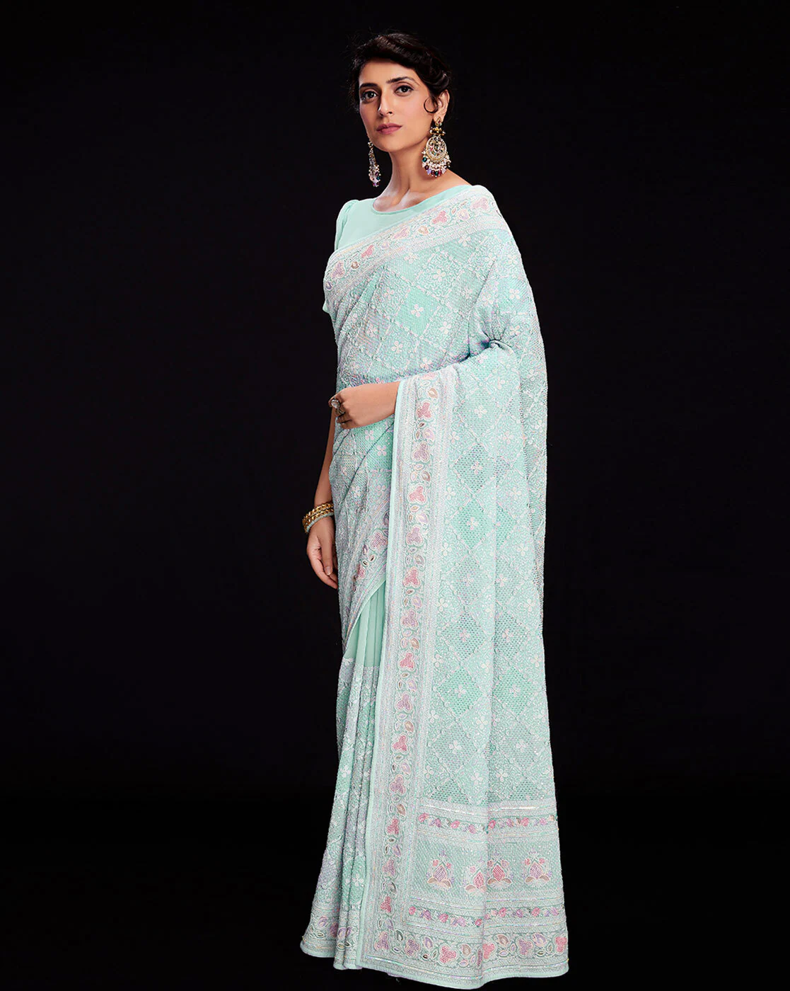 -1117Wx1400H-466264357-blue-MODEL2 Floral Print Saree with Border - Image 2