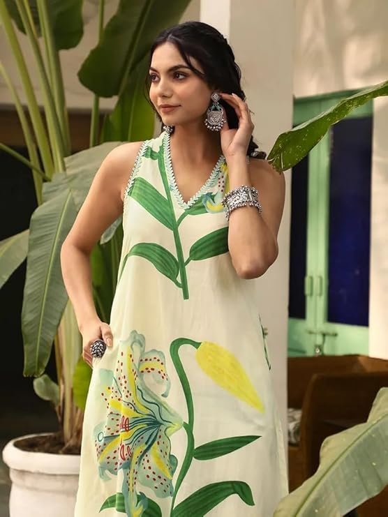 611kp8CLG3L._SY741_ Women's Pure Cotton Sleeveless Regular Kurta with Pant (Green-Leaf-p) - Image 2