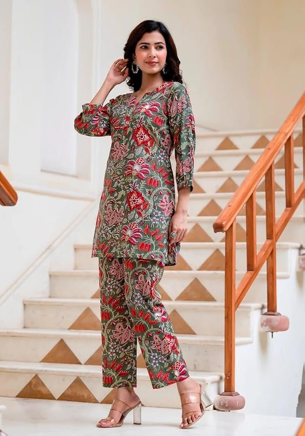 71iJoHTJ1gL._SY879_ Rayon 3/4 Sleeve Ethnic Co-Ord Set For Women | Kurta Set For Women - Image 4