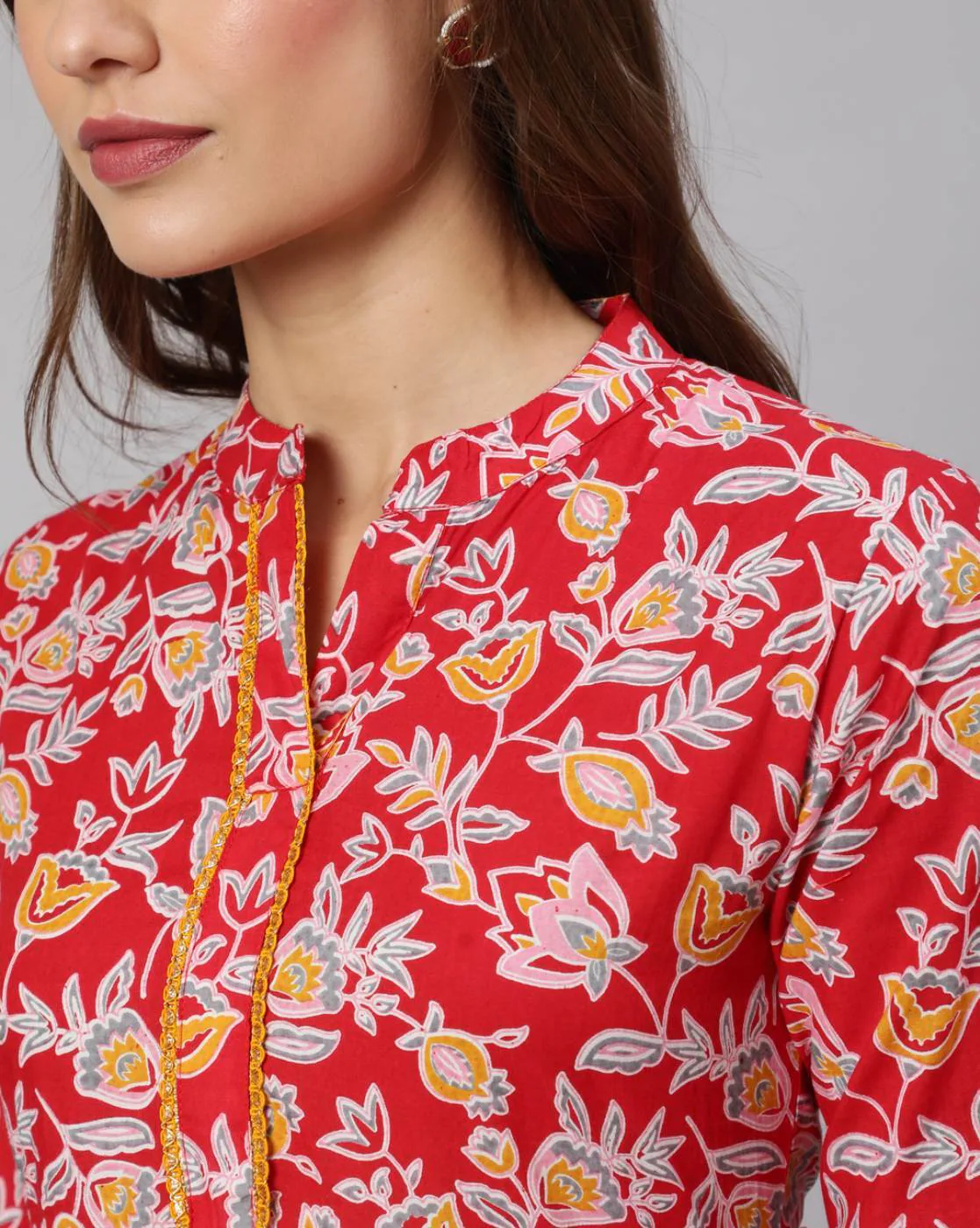 -1117Wx1400H-466107295-red-MODEL5 Floral Print Flared Kurta Set - Image 2