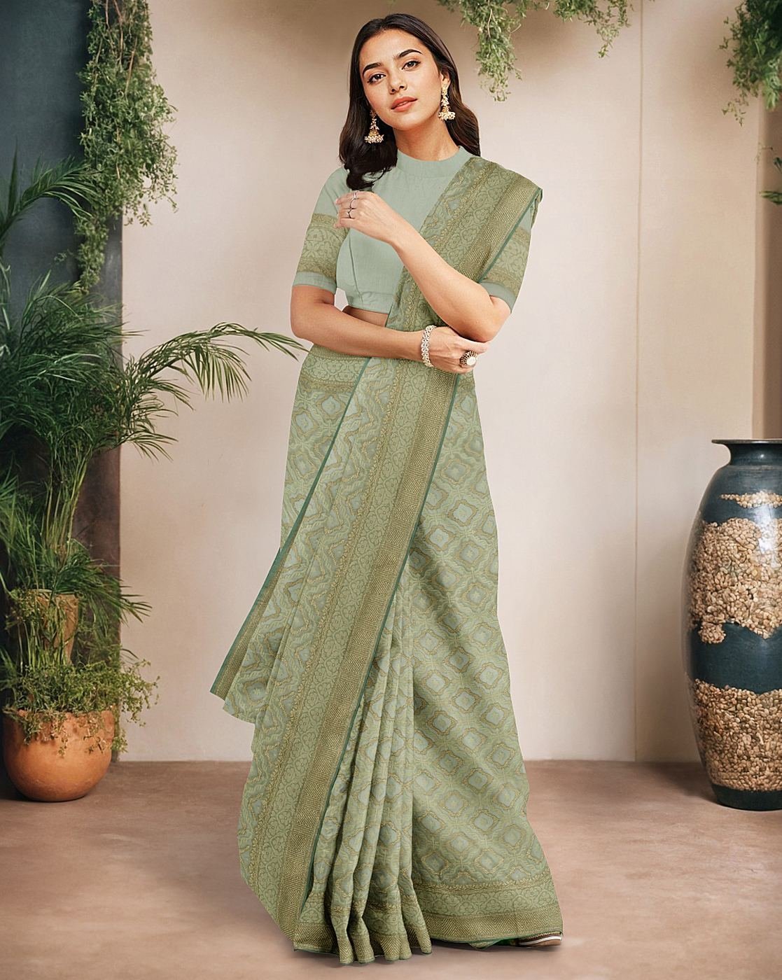 -1117Wx1400H-442574092-aqua-MODEL Women Tanchui Banarasi Art Silk Saree - Image 1