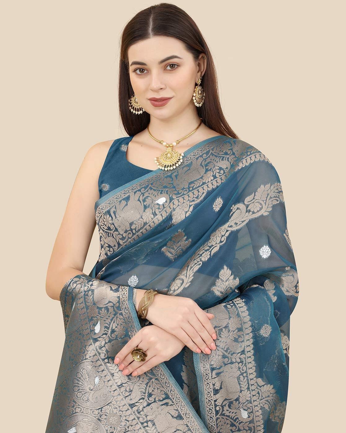 -1117Wx1400H-466101800-teal-MODEL5 Floral Print Organza Saree - Image 5