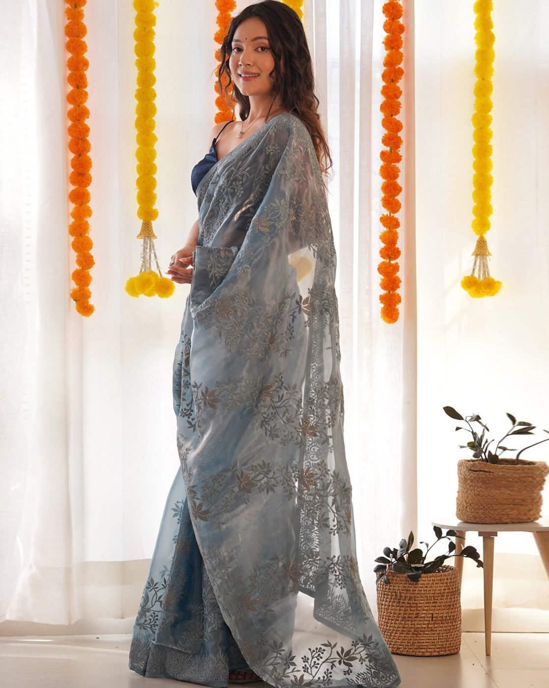 -1117Wx1400H-467089925-grey-MODEL3 Women Embroidered Semi-Sheer Organza Saree - Image 3