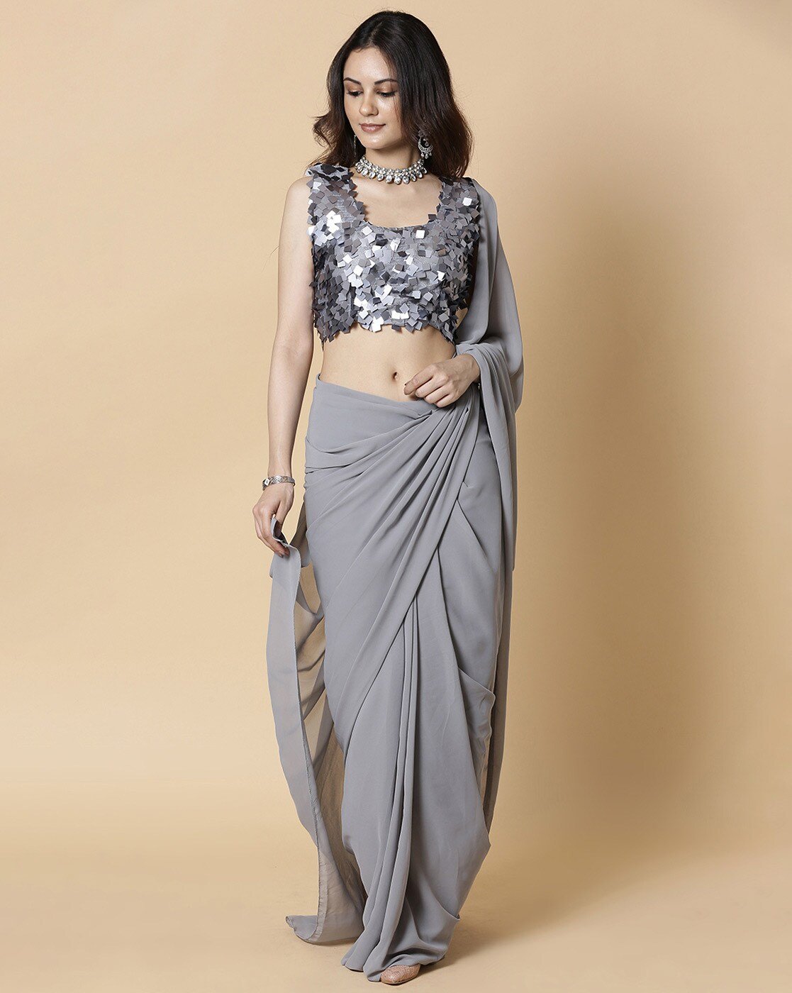 -1117Wx1400H-467234018-grey-MODEL3 Women Georgette Saree with Embellished Blouse - Image 3