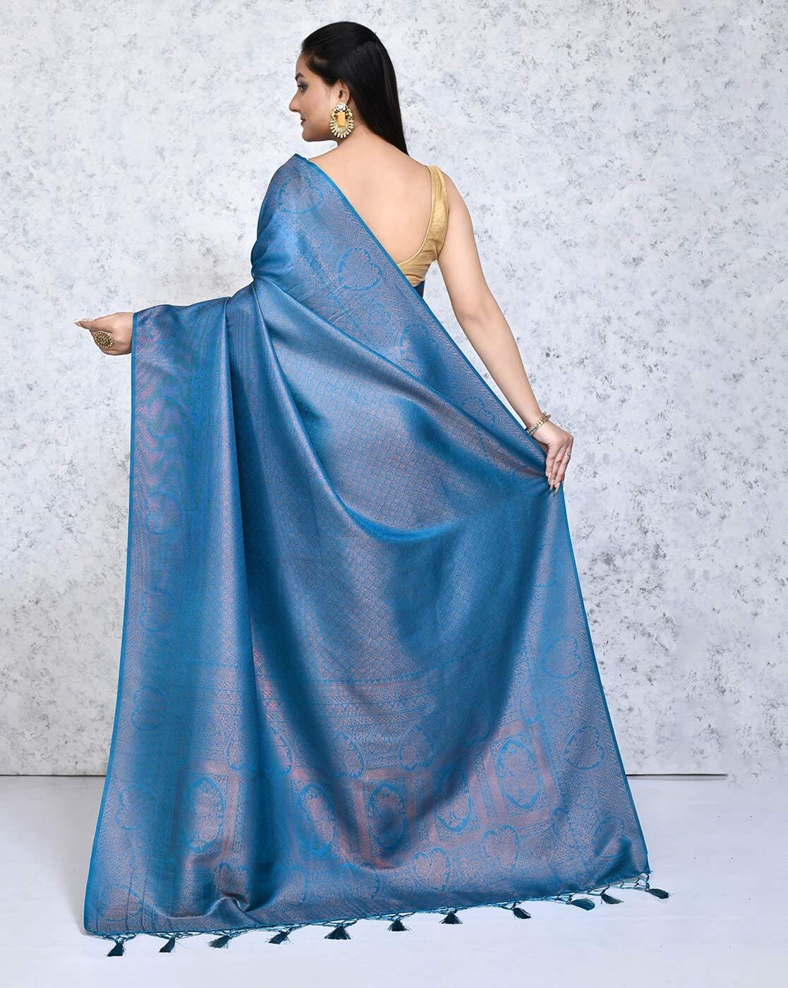-1117Wx1400H-467246759-blue-MODEL3 Woven Saree with Contrast Border - Image 3