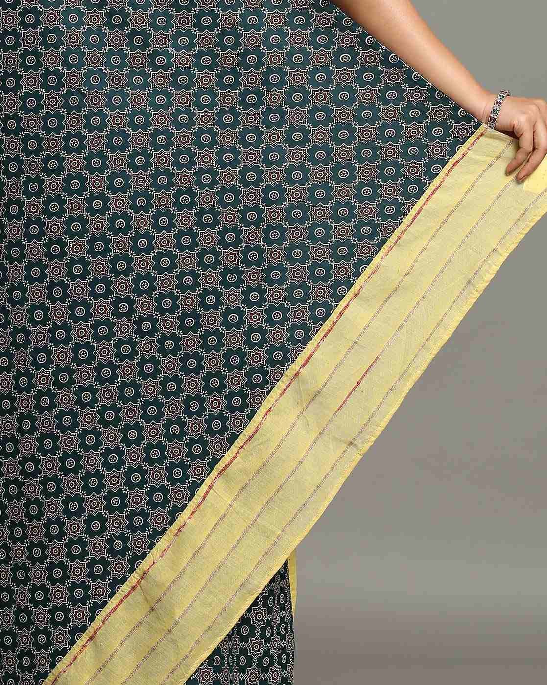 -1117Wx1400H-700368419-yellow-MODEL3 Ajrak Print Khesh Cotton Saree - Image 3