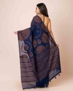 Women Tie & Dye Saree with Contrast Border - Image 4