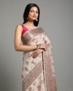 Handwoven Munga Silk Banarasi Saree - Image 3