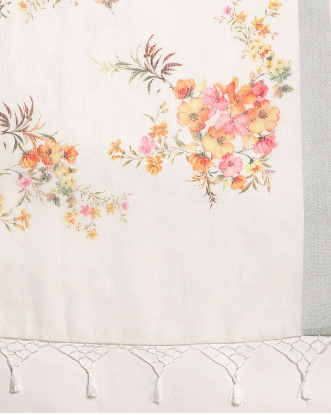 -1117Wx1400H-700764776-white-MODEL5 Women Floral Print Saree with Tassels - Image 6