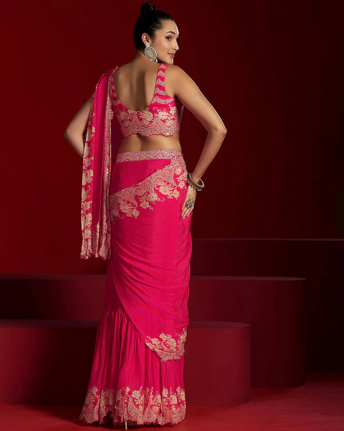 -1117Wx1400H-700819403-pink-MODEL4 Women Pink Floral Printed Chinnon Lehenga Saree - Image 3