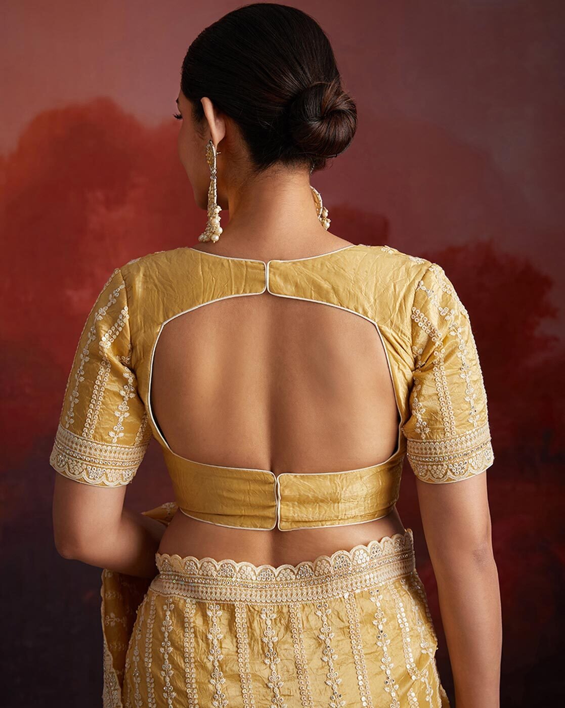 -1117Wx1400H-700990683-mustard-MODEL8 Women Traditional Saree - Image 7