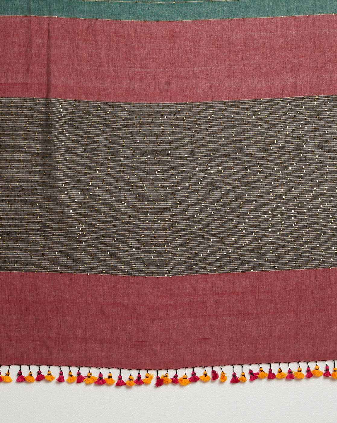 -1117Wx1400H-701036579-green-MODEL5 (1) Women Sequins Cotton Saree - Image 2