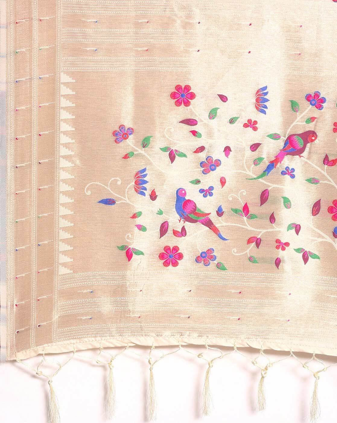 -1117Wx1400H-701230080-white-MODEL4 Women Floral Print Saree with Contrast Border - Image 3